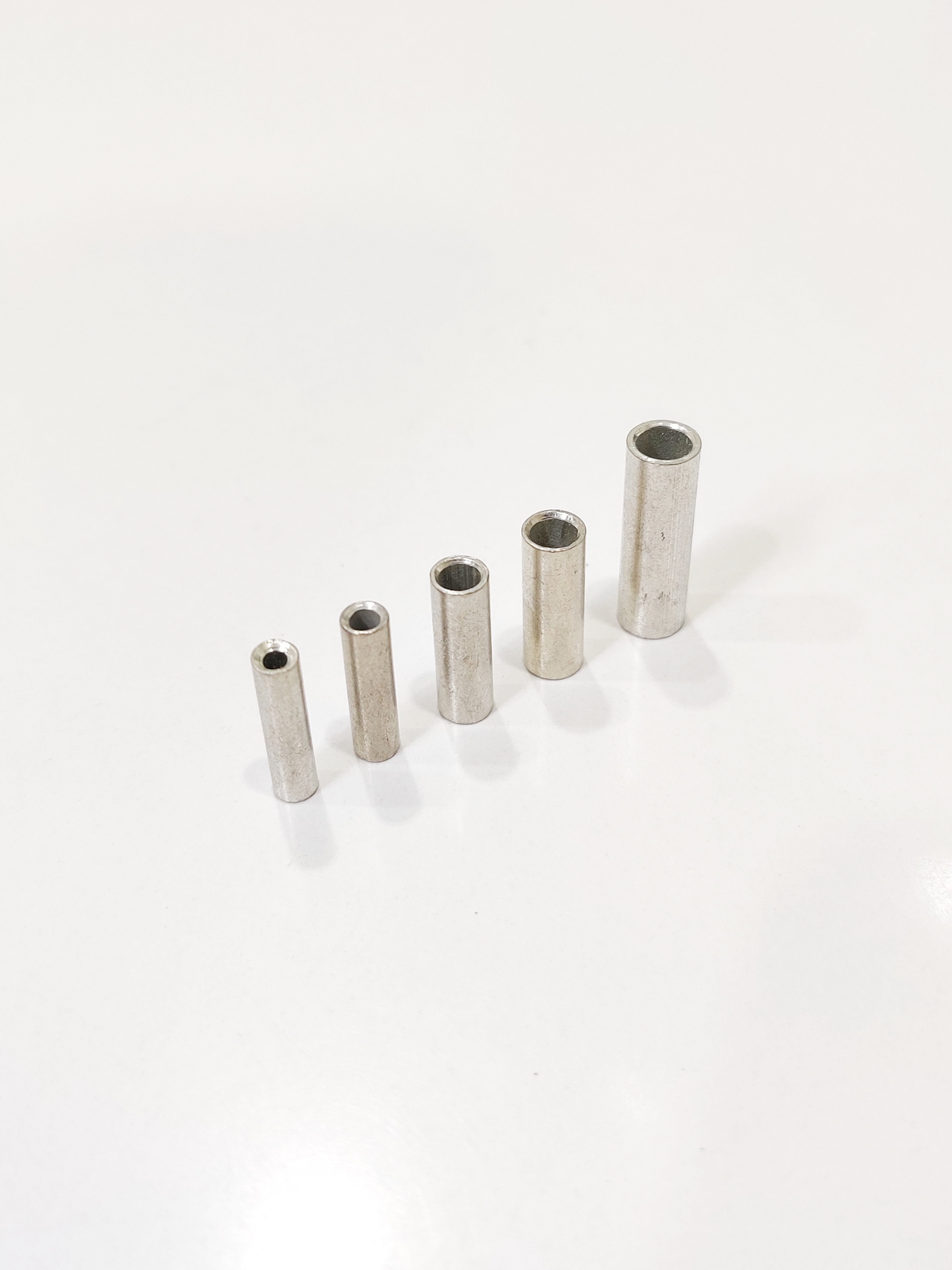 Copper Pin Insulated